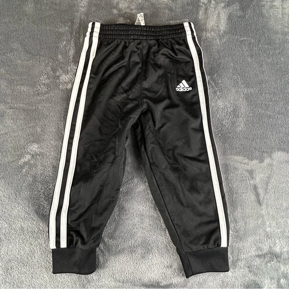 Adidas Boys 2-Piece Active Set Striped Tracksuit/Jogging Suit‎ Black/White Sz 2T